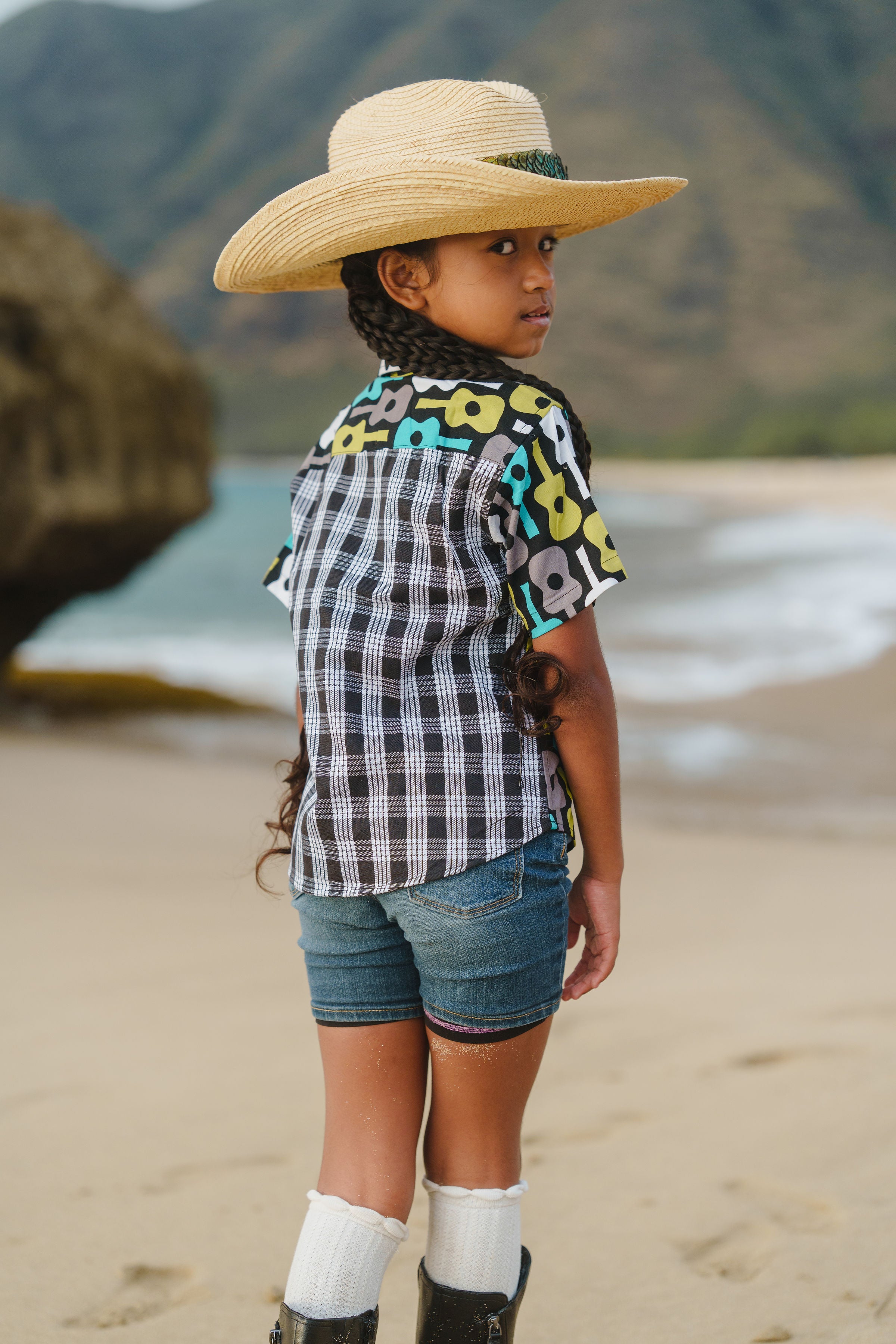 Coradorables BOYS UKULELE/PALAKA S/S "Kalani" Aloha Shirt