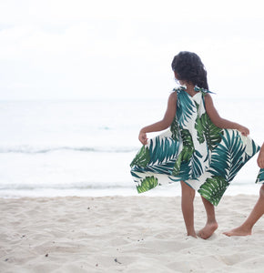 girls cotton handkerchief dress, hawaiian print, monstera, green white tropical , Coradorables, aloha wear, resort wear