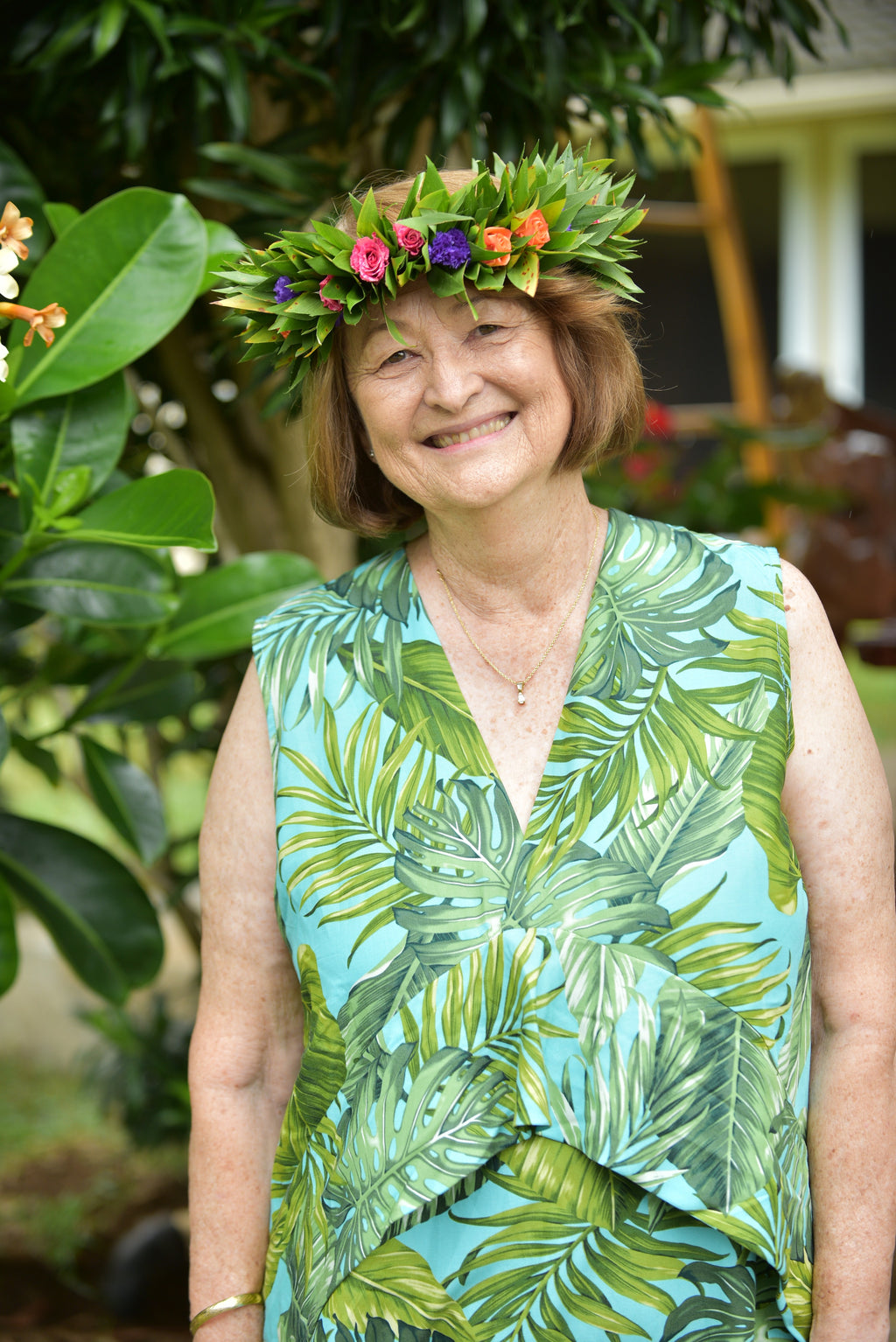 womans, hawaiian, asymmetrical, blouse, sleeveless, v-neck,, monstera, turquoise, green, rayon, Coradorables, modern aloha, aloha wear, resort wear, family matching