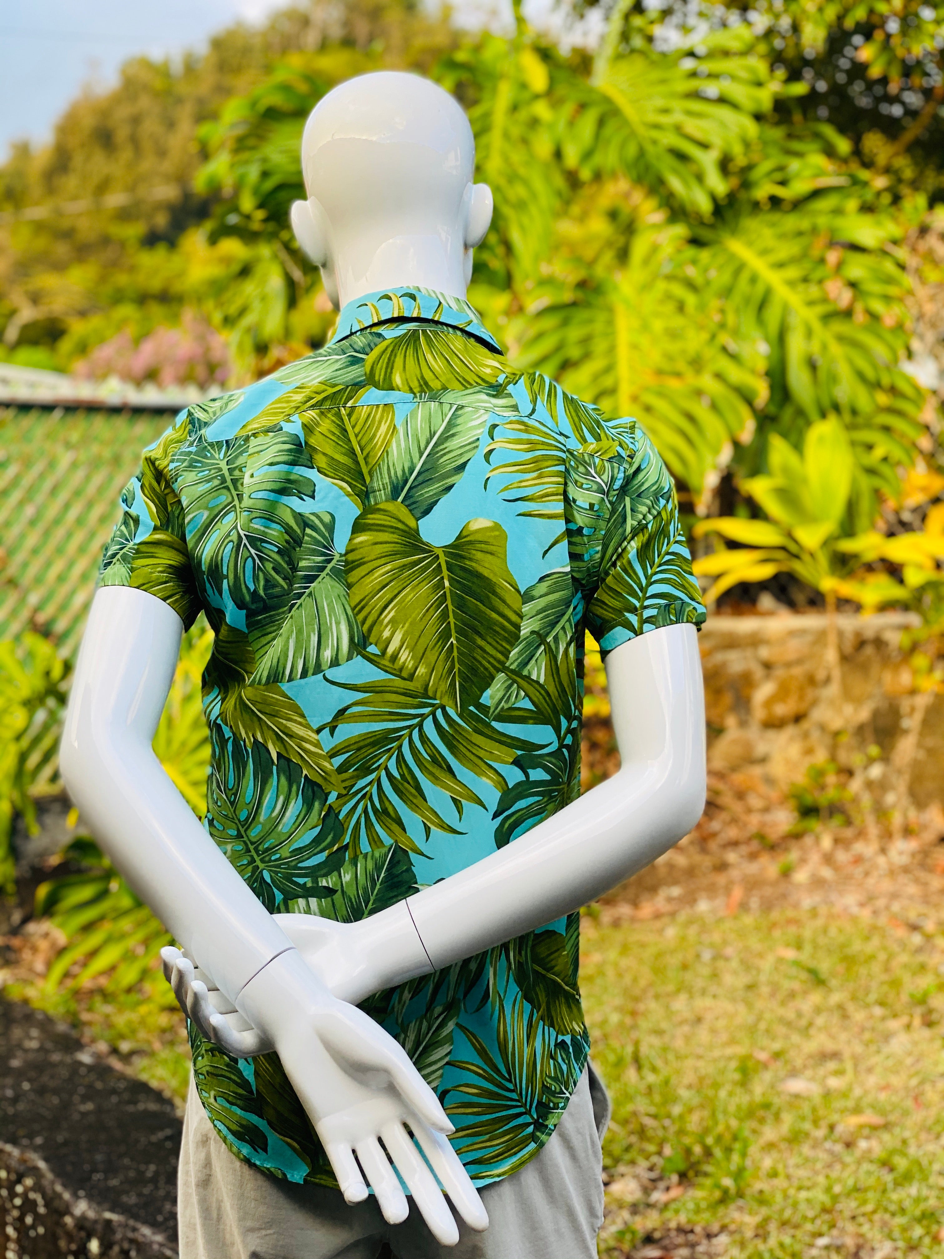 Cora Spearman Hawaii MENS Monstera 21 Turquoise S/S "Kalani" Aloha Shirt