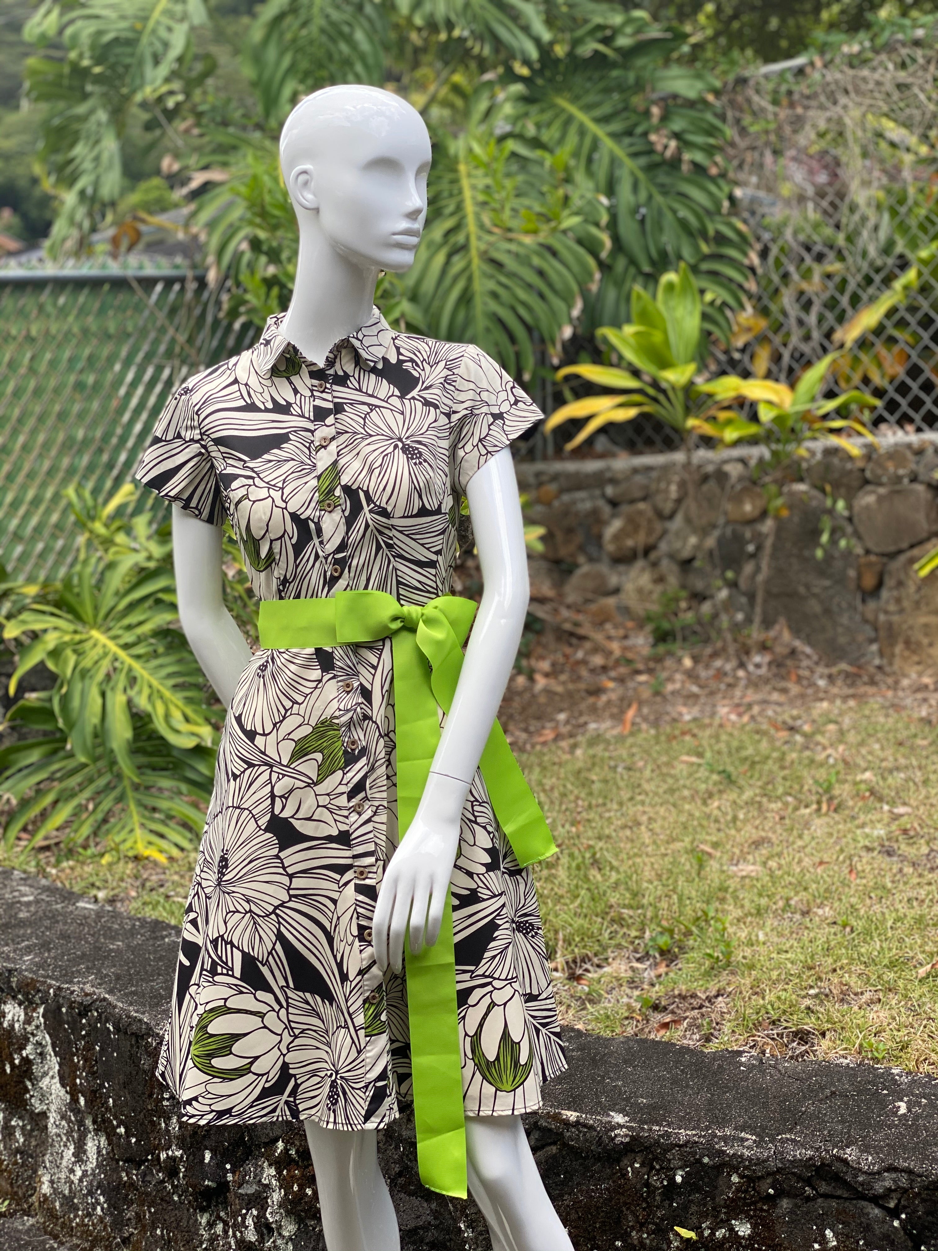 womans, hawaiian shirt, dress, protea, black, fitted, Coradorables, modern aloha, aloha wear, resort wear, family matching
