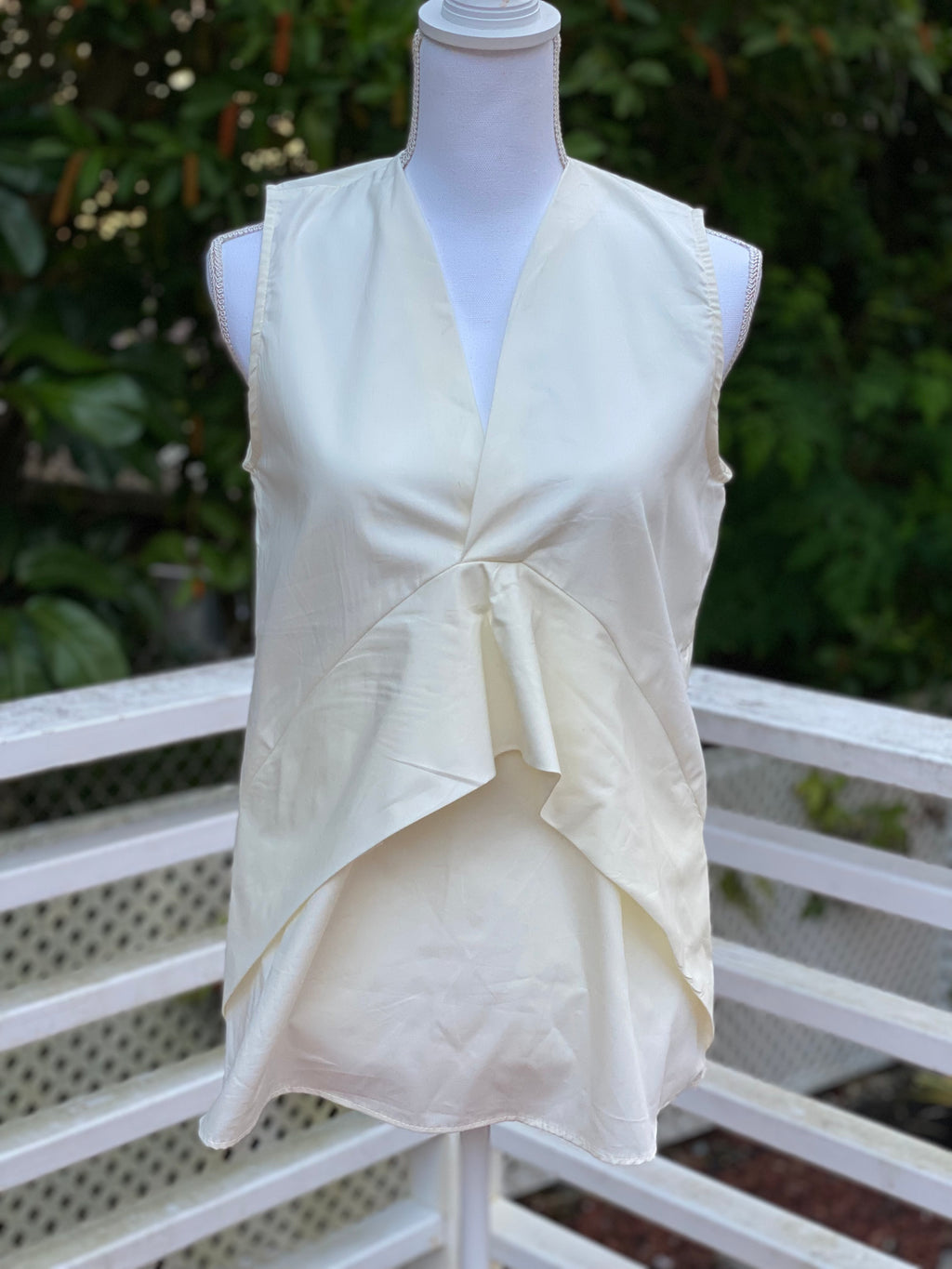 Cora Spearman Hawaii WOMENS Cream Asymmetrical Top 